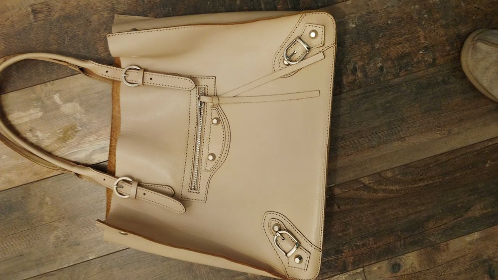 Дамски кожени чанти