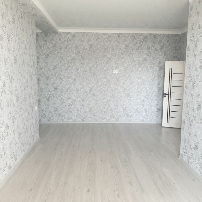 Янгиёл продается квартира