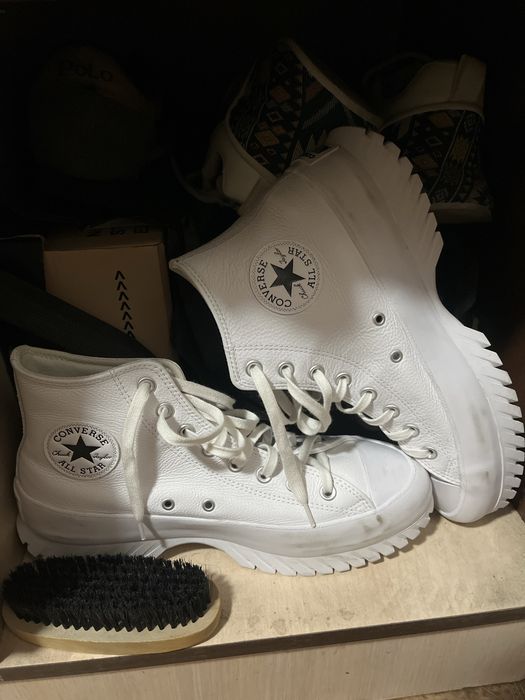 Converse кроссовки продаю