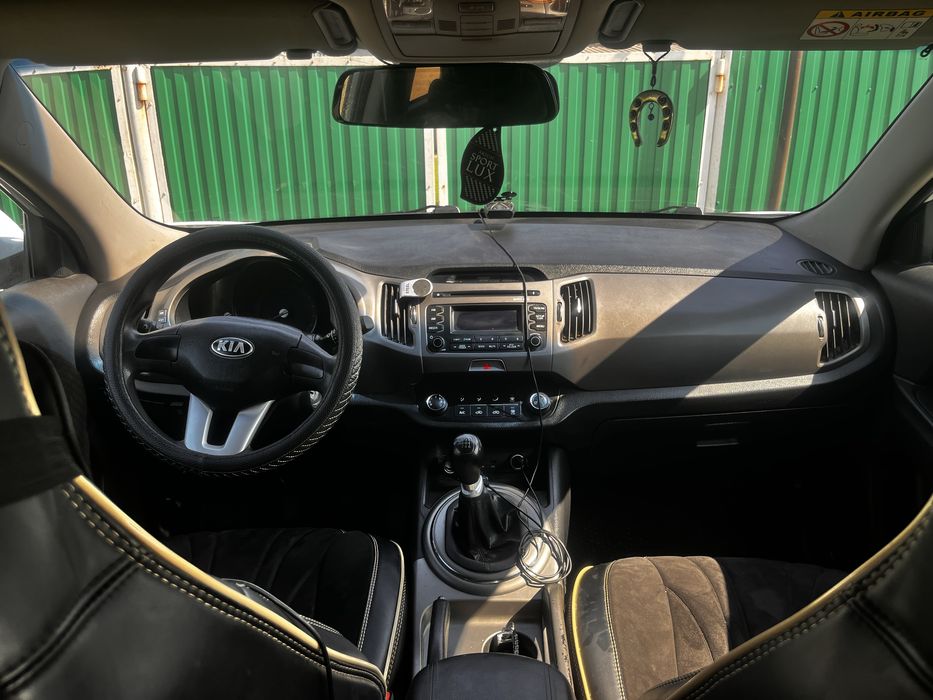 Продам Kia Sportage