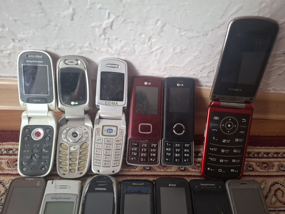 Продам телефоны рабочие без батареи