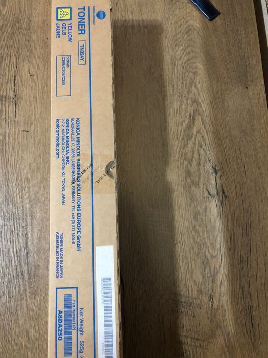 Toner copiator magenta si yellow