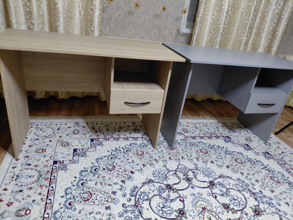 Новый компьютерный / офисный стол