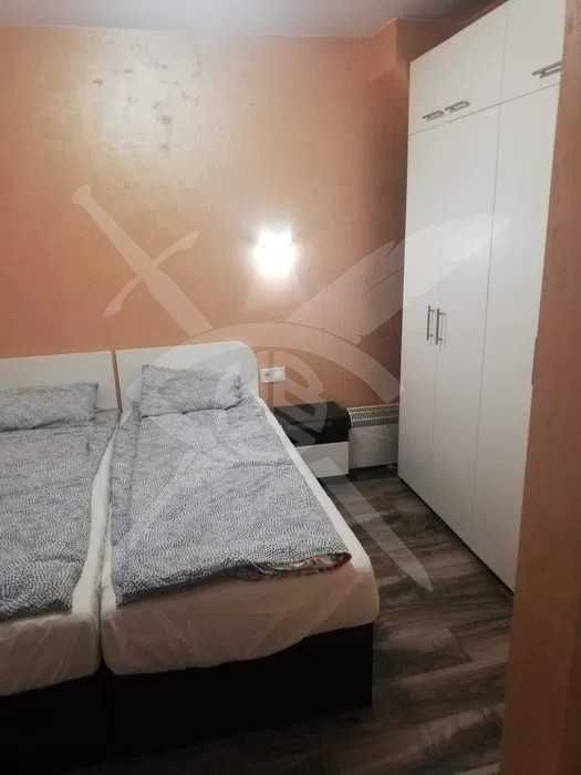 Дава се под наем Двустаен апартамент в Варна, Колхозен пазар - 50 кв.м за 390 € - Снимка #3