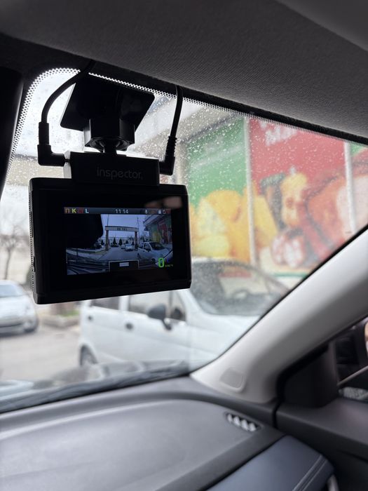 Tracker 2 premier + 2024