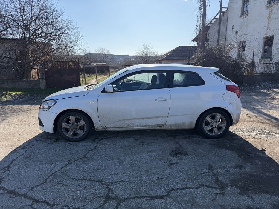 Kia Ceed 1.6crdi D4FB на части
