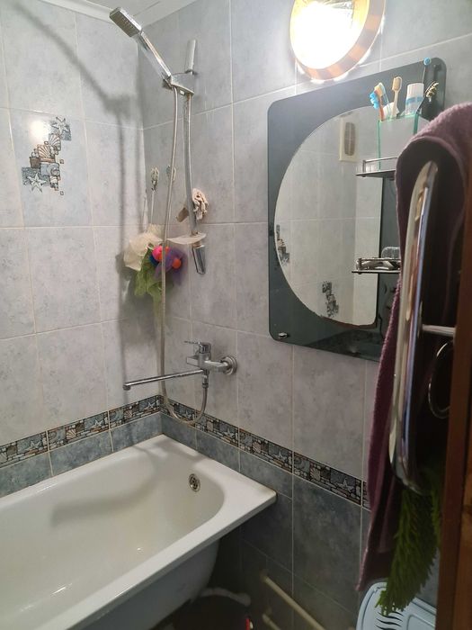 Продам 3-комнатная квартира · 60.7 м² · 3/5 этаж МЖК