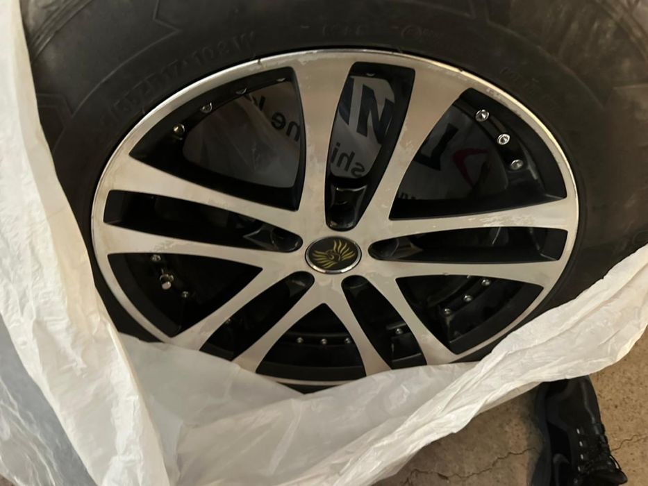 Продам диски с резиной