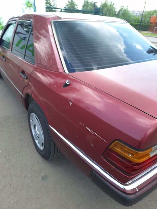 Мерседес 124 (автомат)