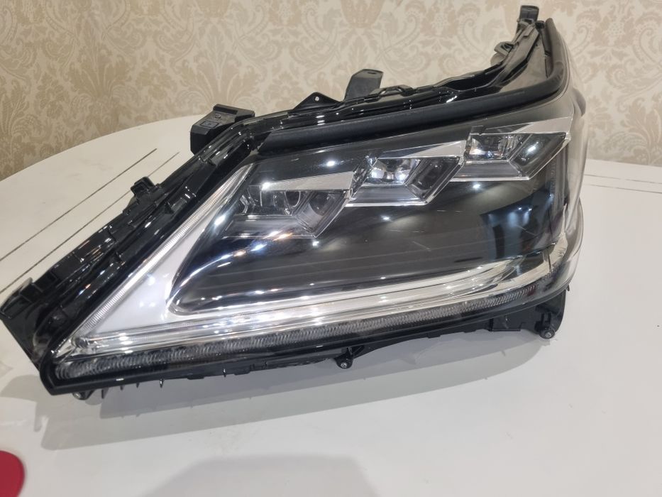 Фары лексус  570
