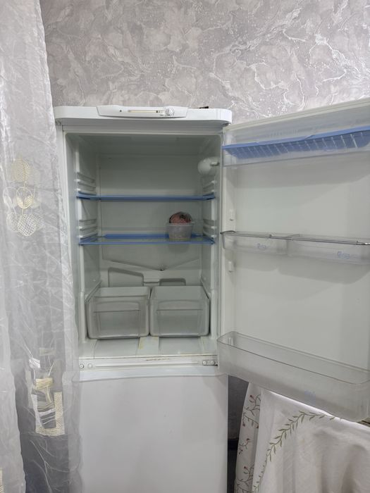 Холодильник б/у