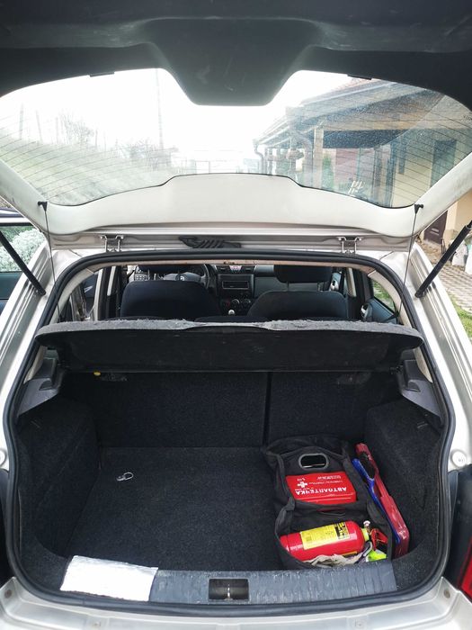 Продавам Фиат Стило 1.9 JTD дизел 2003 година