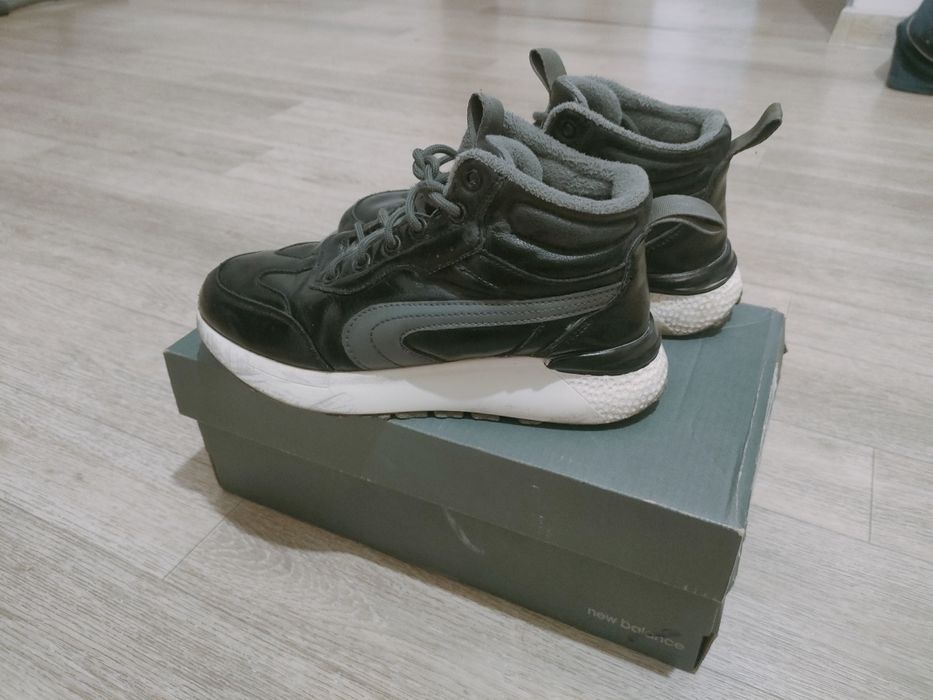 Отдам даром обувь детский