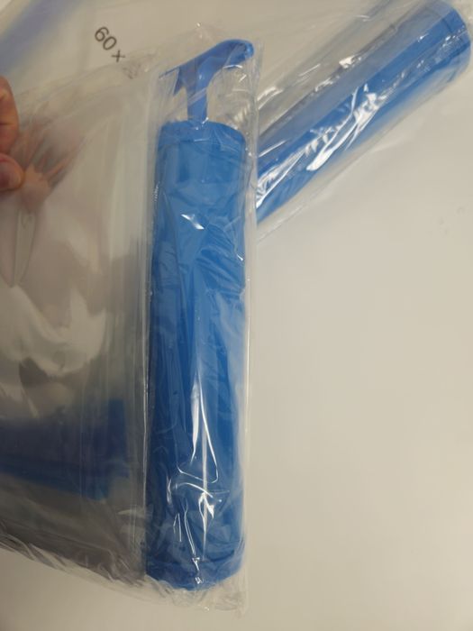 Set 5 saci de vidat haine etc + pompă 



Dimensiuni: 5 x 60*80cm
Culo