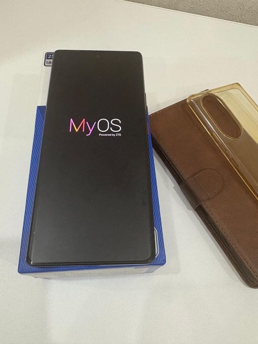 Продам телефон телефон ZTE V50 blade