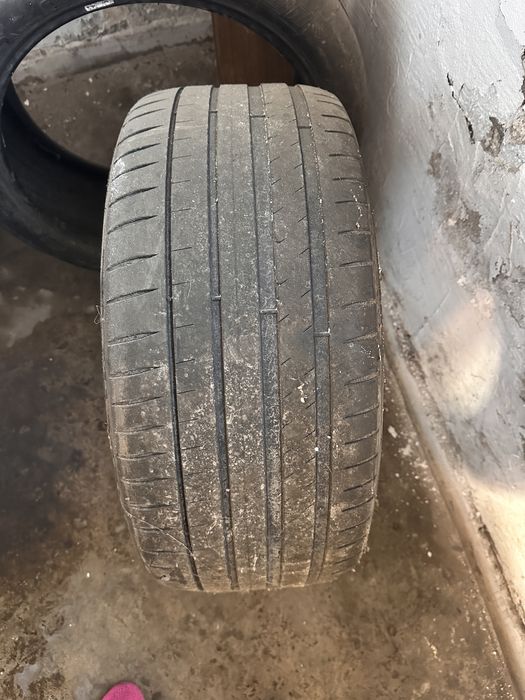 Anvelope 255 35 20 Michelin