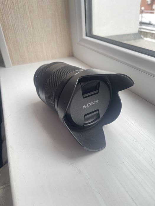 Продается объектив Sony FE 24-240mm f/3.5-6.3 OSS