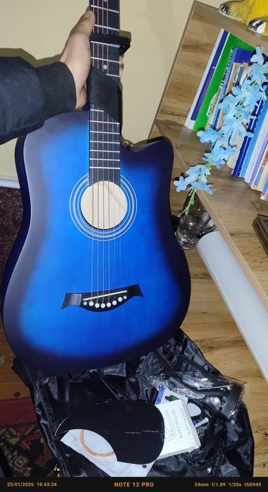 Acustik gitara 38 razmerda 500.000 min