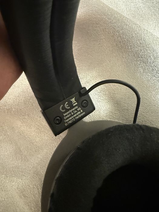Beyerdynamic DT1990 Pro