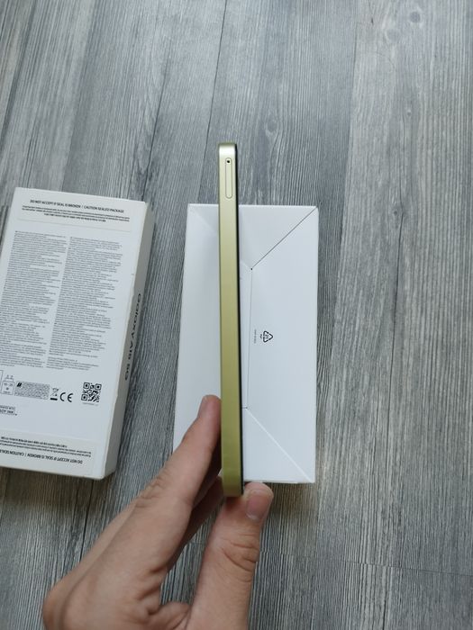 Samsung A15 супер състояниe + кейсове