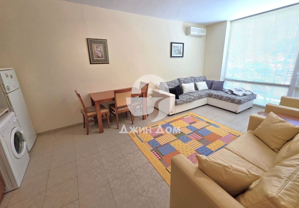 Продава се Двустаен апартамент в к.к. Слънчев бряг - 66 кв.м за 1272 €/кв.м - Снимка #1