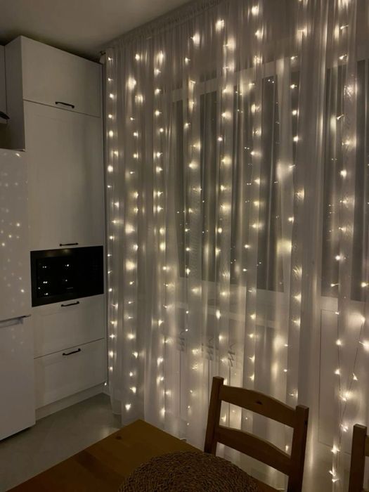 Гирлянды  с крючками для штор