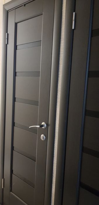 Продам межкомнатные двери