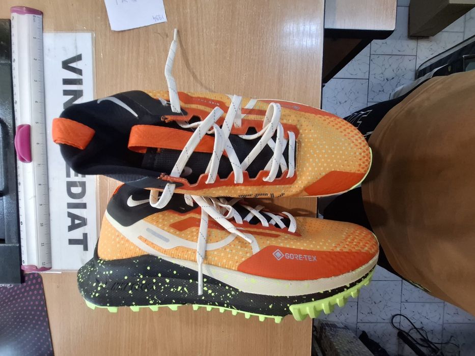 Adidasi nike pegasus trail gore-tex nr 42