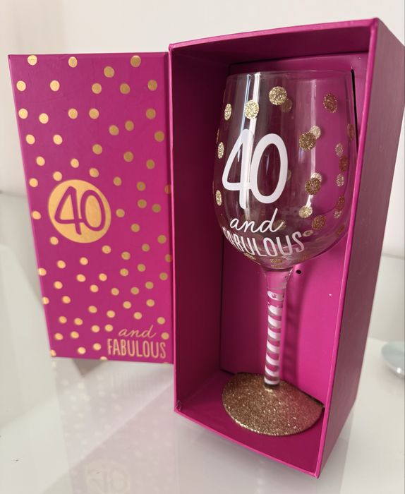 Pahar Aniversar - 40 and Fabulous