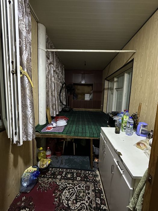 Продаётся квартира Чиланзар 9  3 ком кирпич