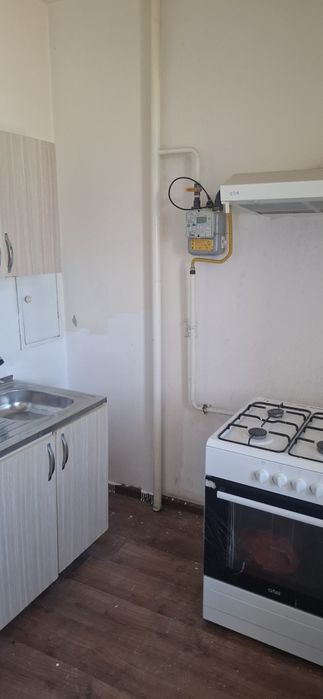 Сдам квартиру в аренду 52кв.метр. 2-комнатная