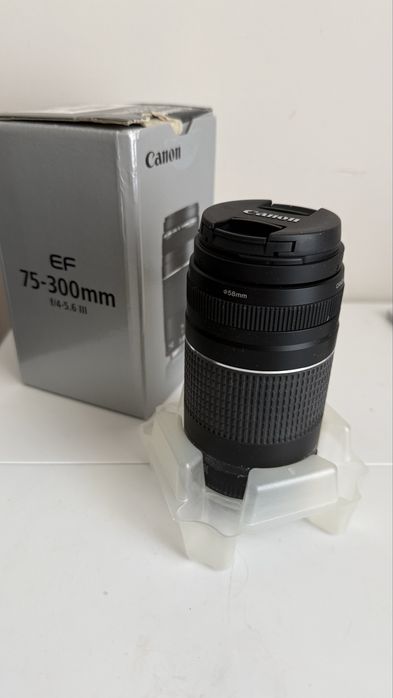 СРОЧНО! СРОЧНО! Продам Canon EOS Rebel T5