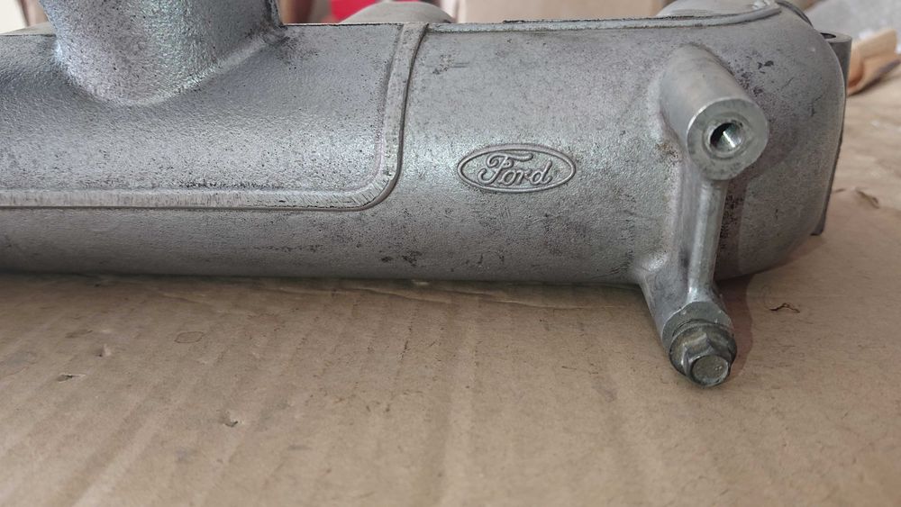 Всмукателен колектор с ЕГР за форд фокус .