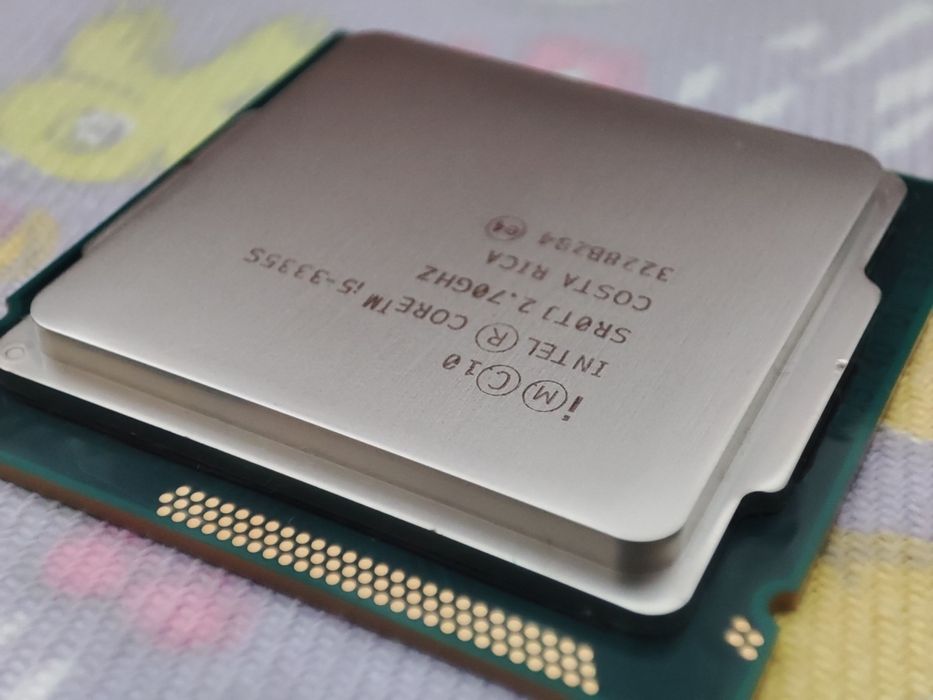 Процесор Intel i5 3335S