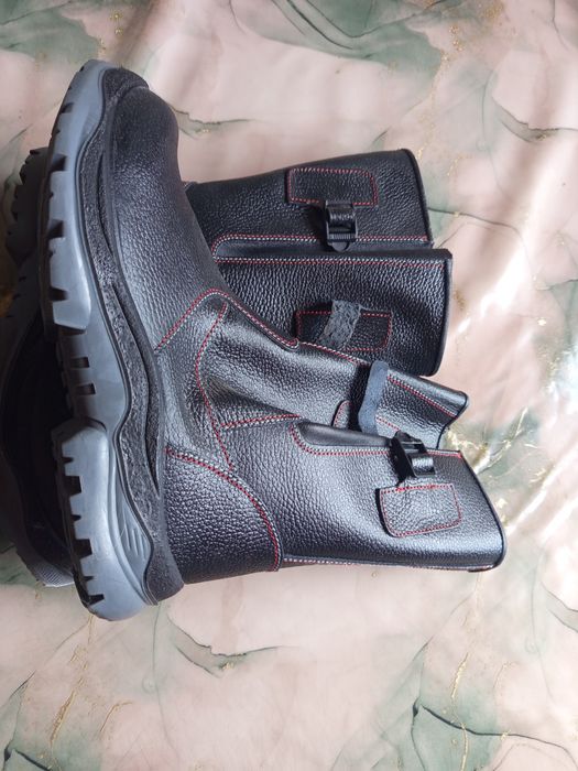 Продам новые кирзовые сапоги