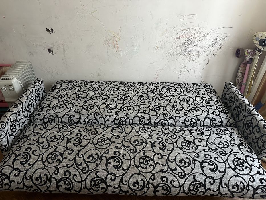 Классный диван 2/2 размер