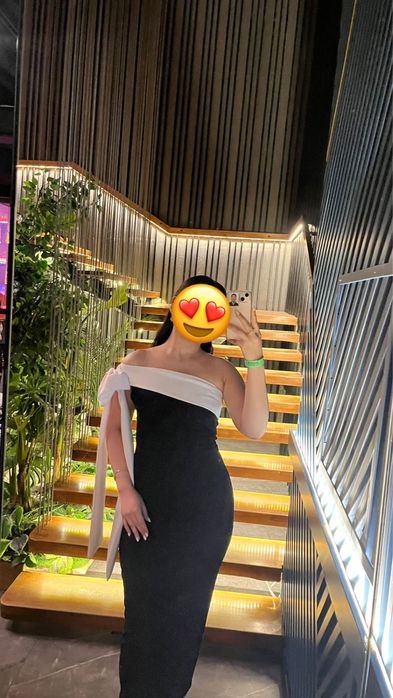 Платье вечернее черное