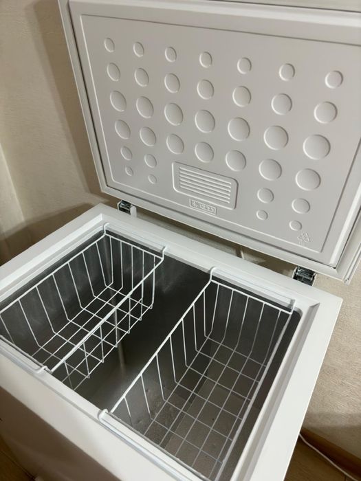 Продам морозильник