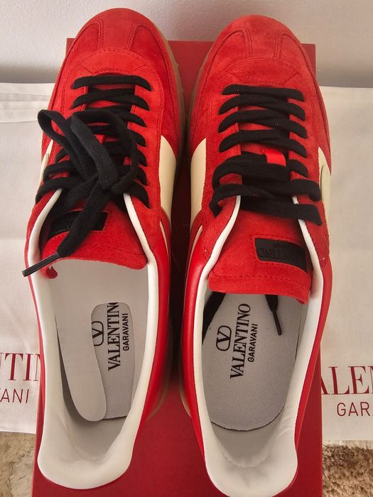 Valentino Garavani Upvillage sneakers. Originali, Nr 43-44. NOI !!!
