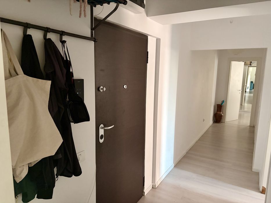 Apartament 3 camere decomandat Mihai Bravu