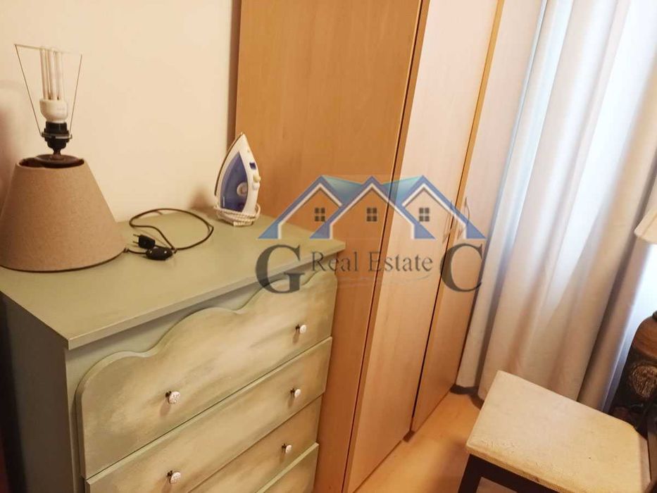 Къща 130м2, 3 спални, двор 1600м2, басейн,гараж 180000 евро,Горен Чифлик
