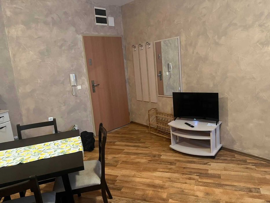 Дава се под наем Двустаен апартамент в Варна, Трошево - 50 кв.м за 45.39 € - Снимка #2