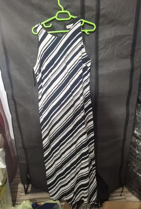 Rochie eleganta noi sau imoecabile