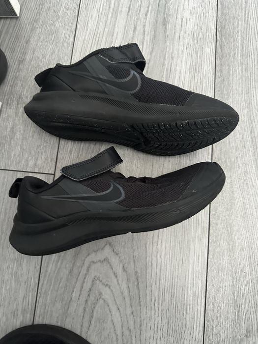Маратонки Nike номер