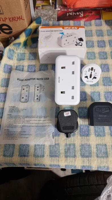Разклонители с USB,адаптери