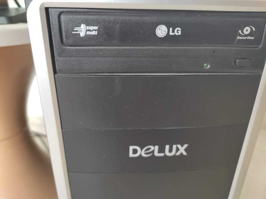 Продавам компютърна конфигурация INTEL PENTIUM