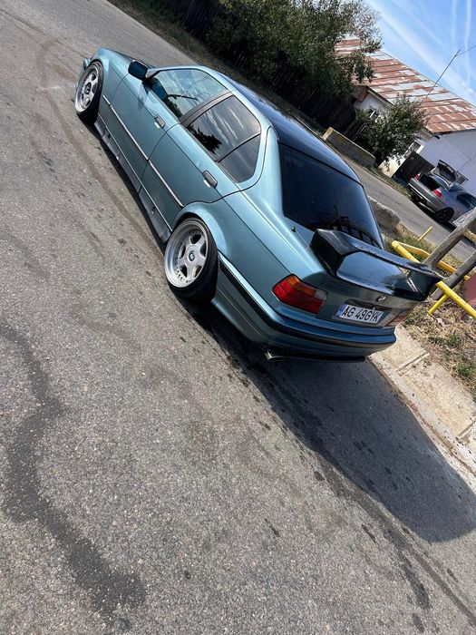 BMW 3 Series 1994 — imagine 2
