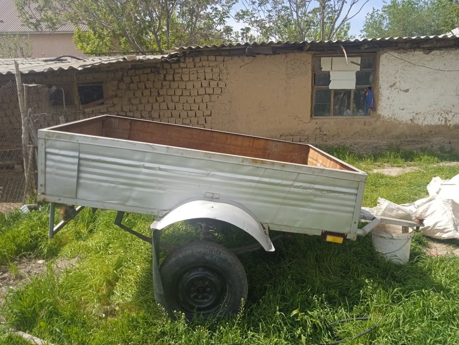 Прицеп сатылады 300000
