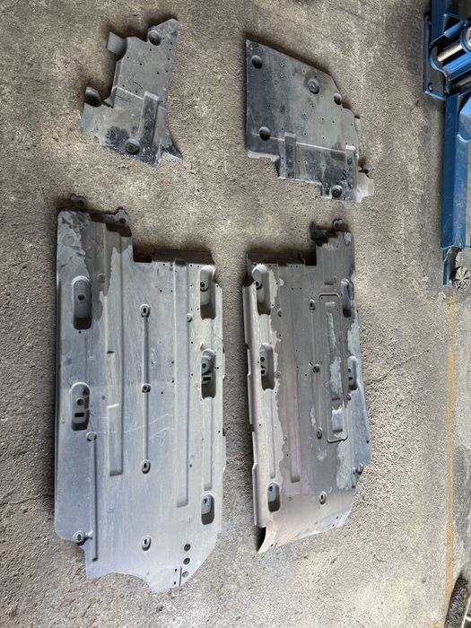 Scut protectie plastic sub caroserie Peugeot 308 2014-2021