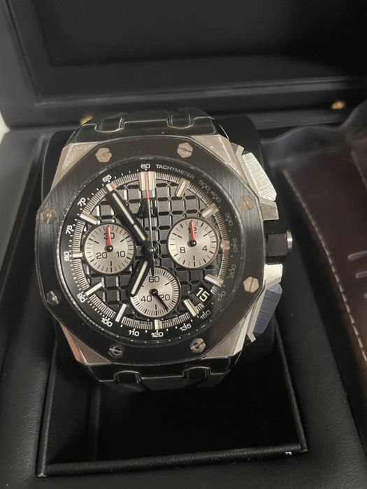 Часовник Audemars Piguet 43 Royal Oak Offshore Black Dial